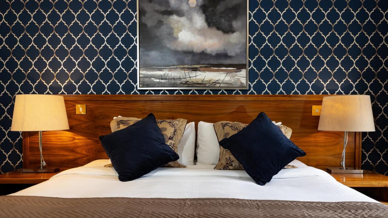 The Lakeside Hotel & Leisure Centre كيلالوي المظهر الخارجي الصورة
